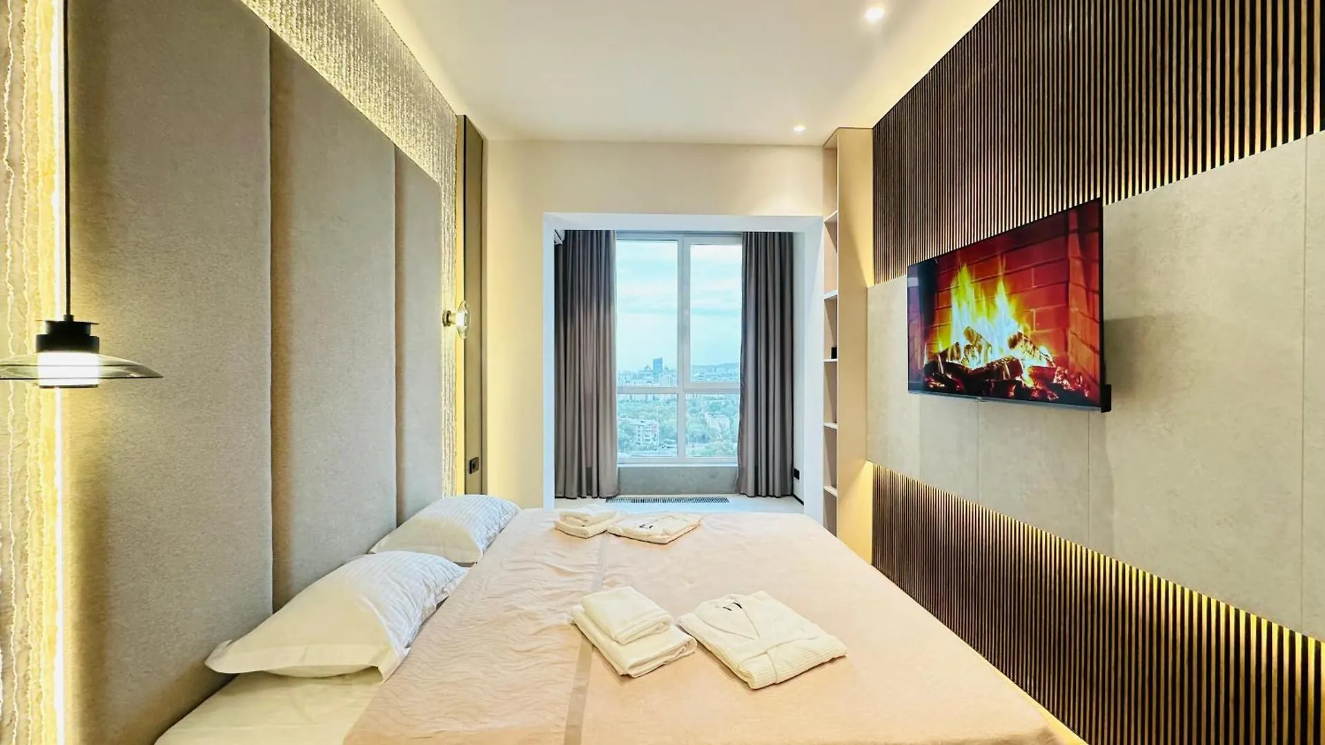 Vilura Home 1-Bedroom Apartment Almaty